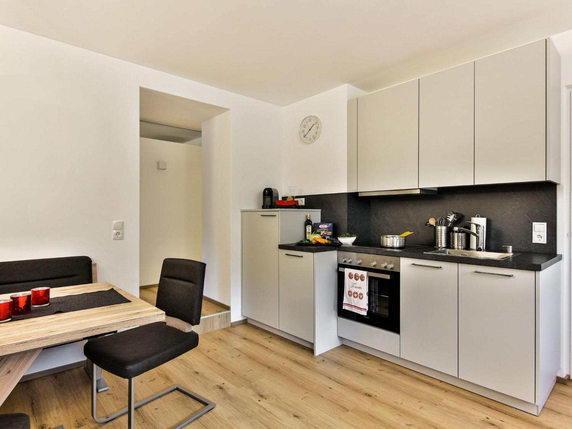 Elegant Apartment In Inzing With Terrace المظهر الخارجي الصورة